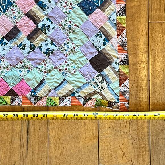 Handmade Vtg Patchwork Quilt 39x33 Diamond Pattern Baby Blanket Multicolor Throw - Picture 2 of 5